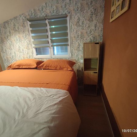 Bed and Breakfast Chambre Au Coeur Du Luberon Céreste Exteriér fotografie